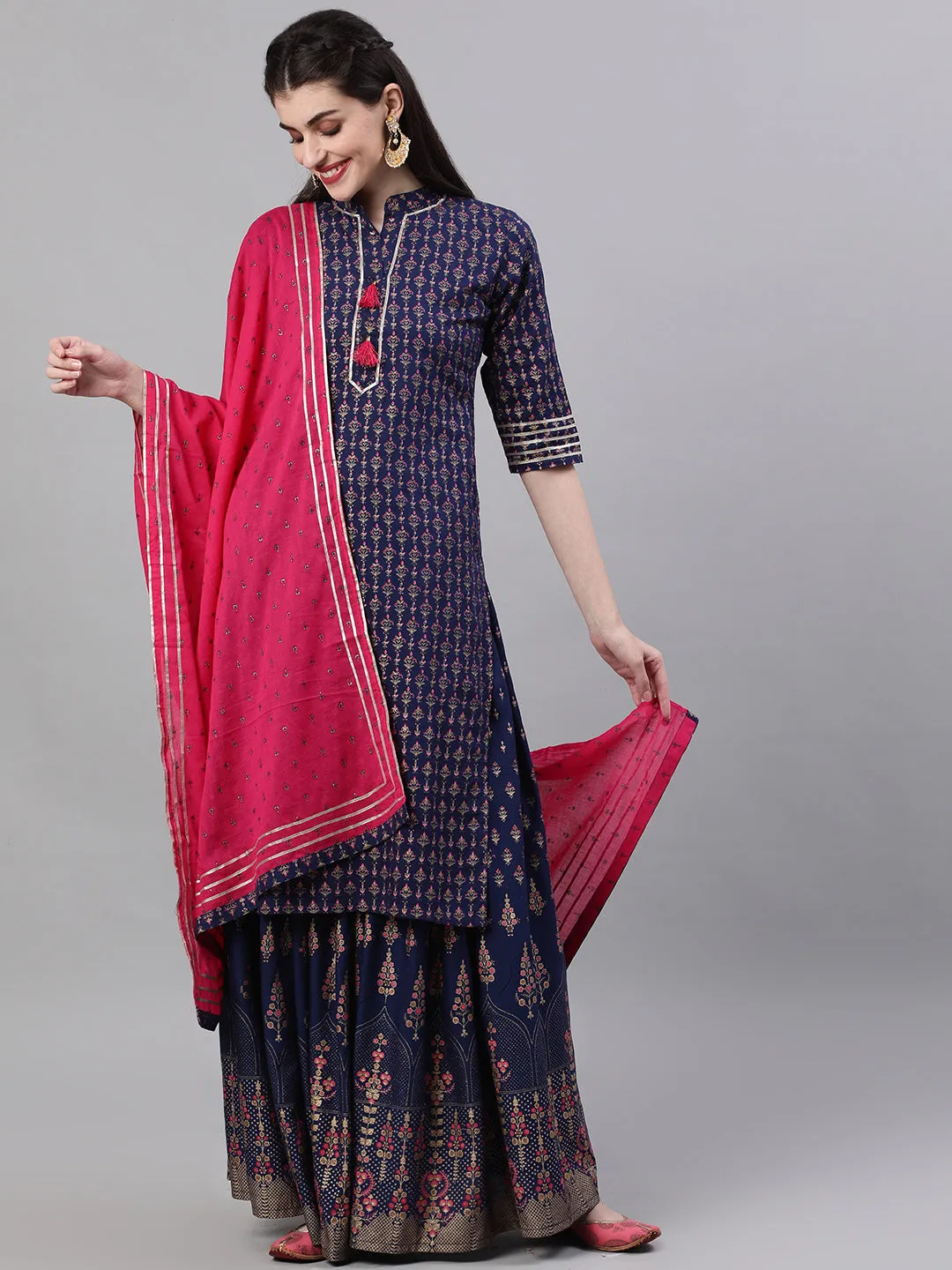 Women Navy Blue Three-Quarter Sleeves Straight Kurta Skirt With Dupatta